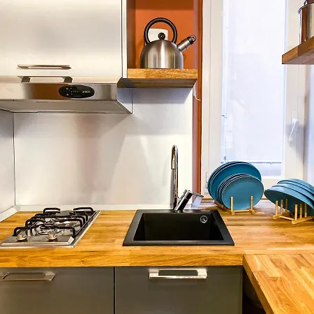 A 2 Passi Dal Centro *